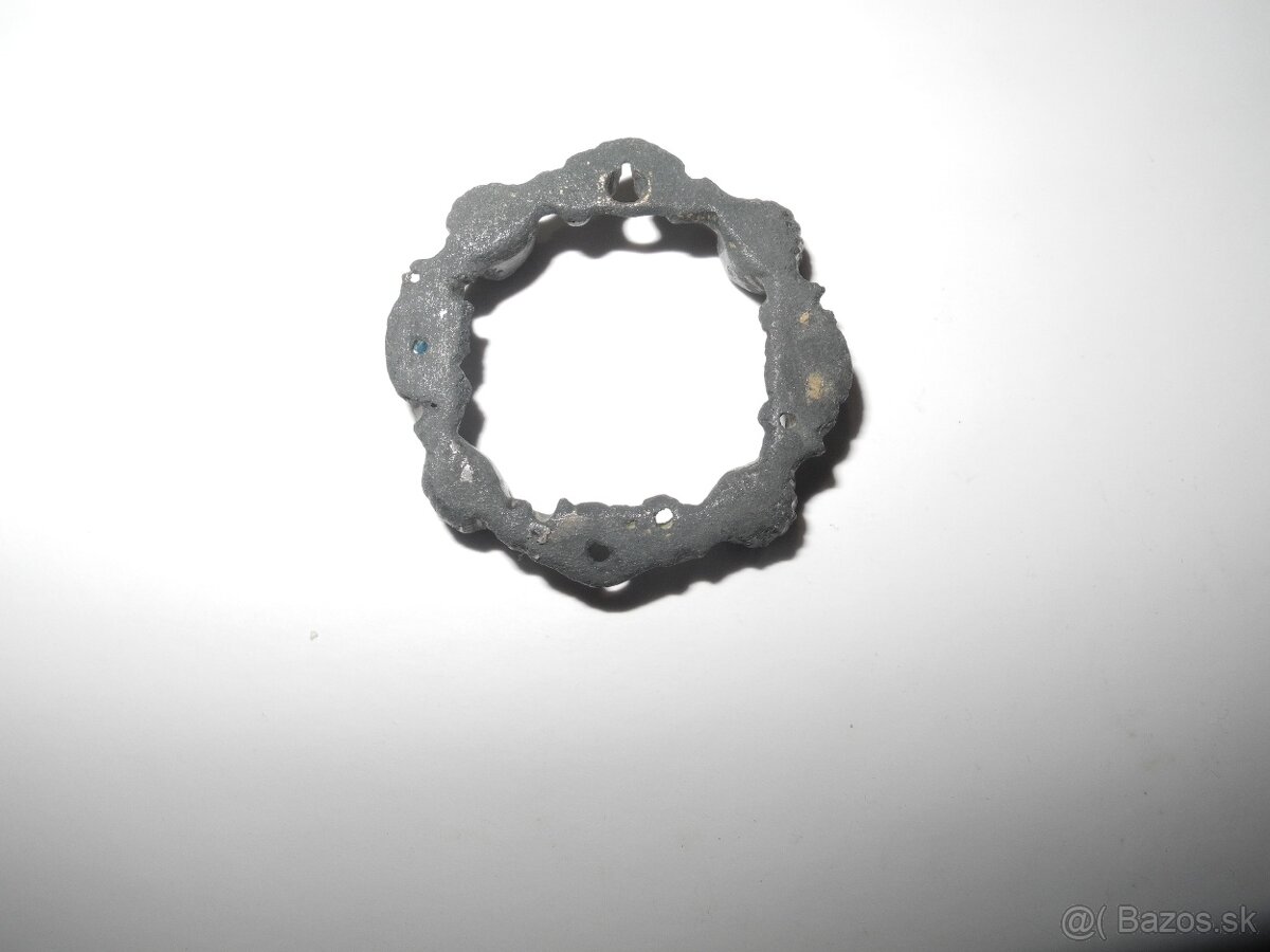 zapinacie odevne spony - 6