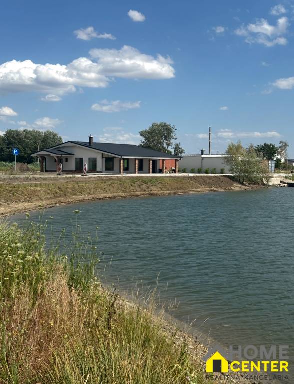 PREDAJ : Stavebné pozemky pri termálnom kúpalisku Nesvady - 6