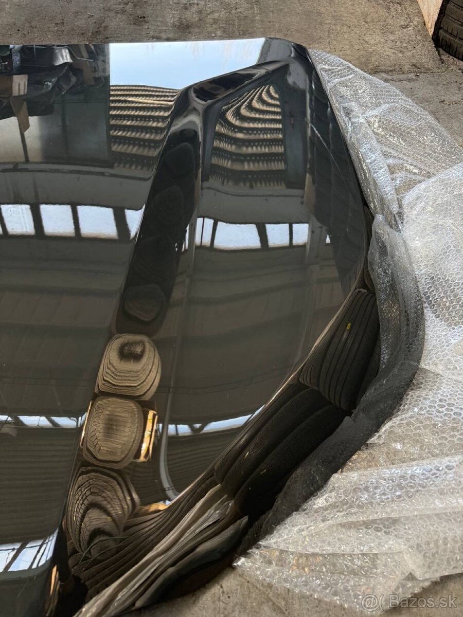 Kapota BMW XM G09 - 6