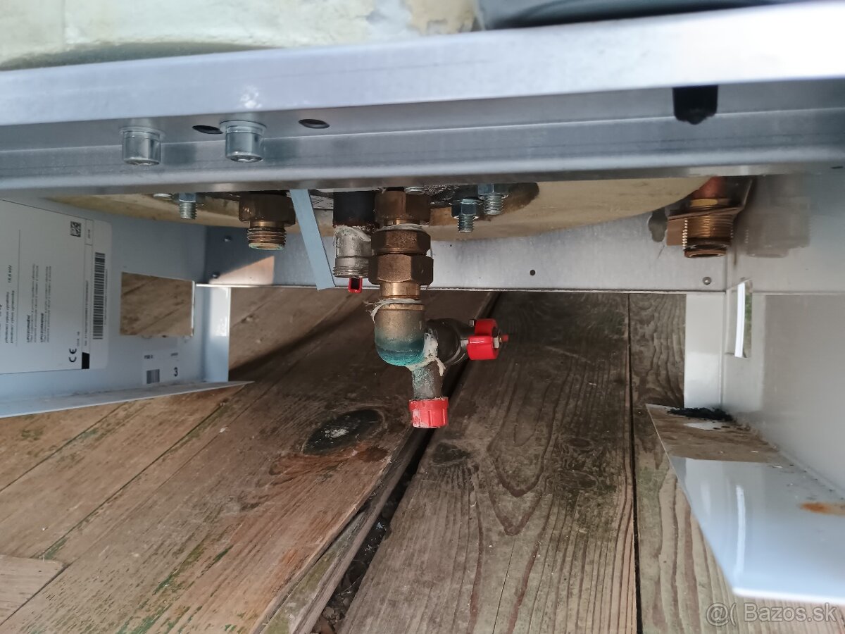 Predám 60l plynový bojler - protherm - 6