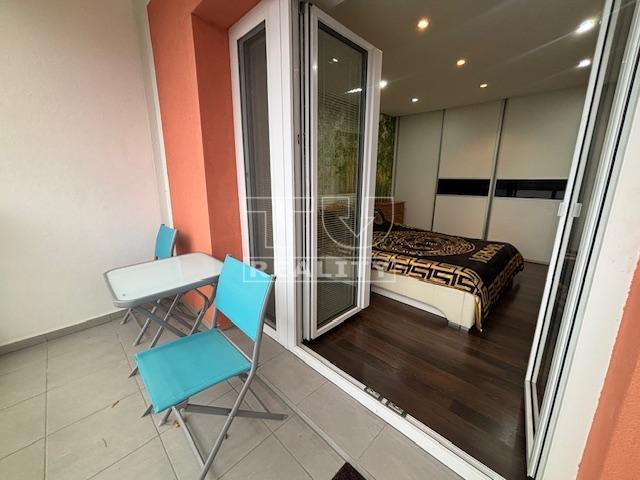 Na predaj 3 izbový byt Trenčín - 6