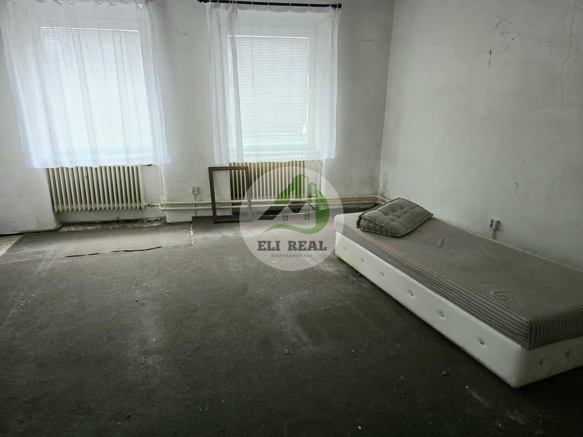 Na predaj rodinný dom v pokojnej časti obce Drienovec, KE ok - 6