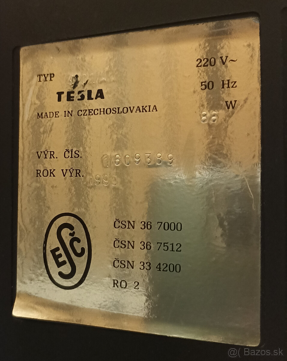 Starý retro televizor Tesla Color 332 (4332A) s ovladačom - 6