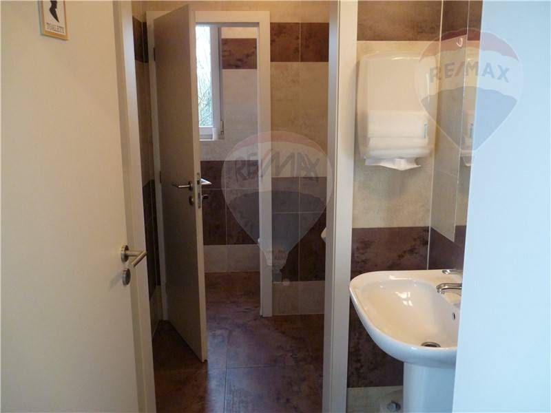 Ponúkame na prenájom administratívne priestory v Bratislave - 6