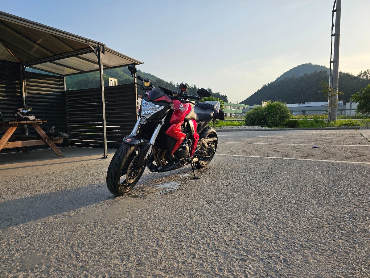 Honda CB1000R 2010 - 6