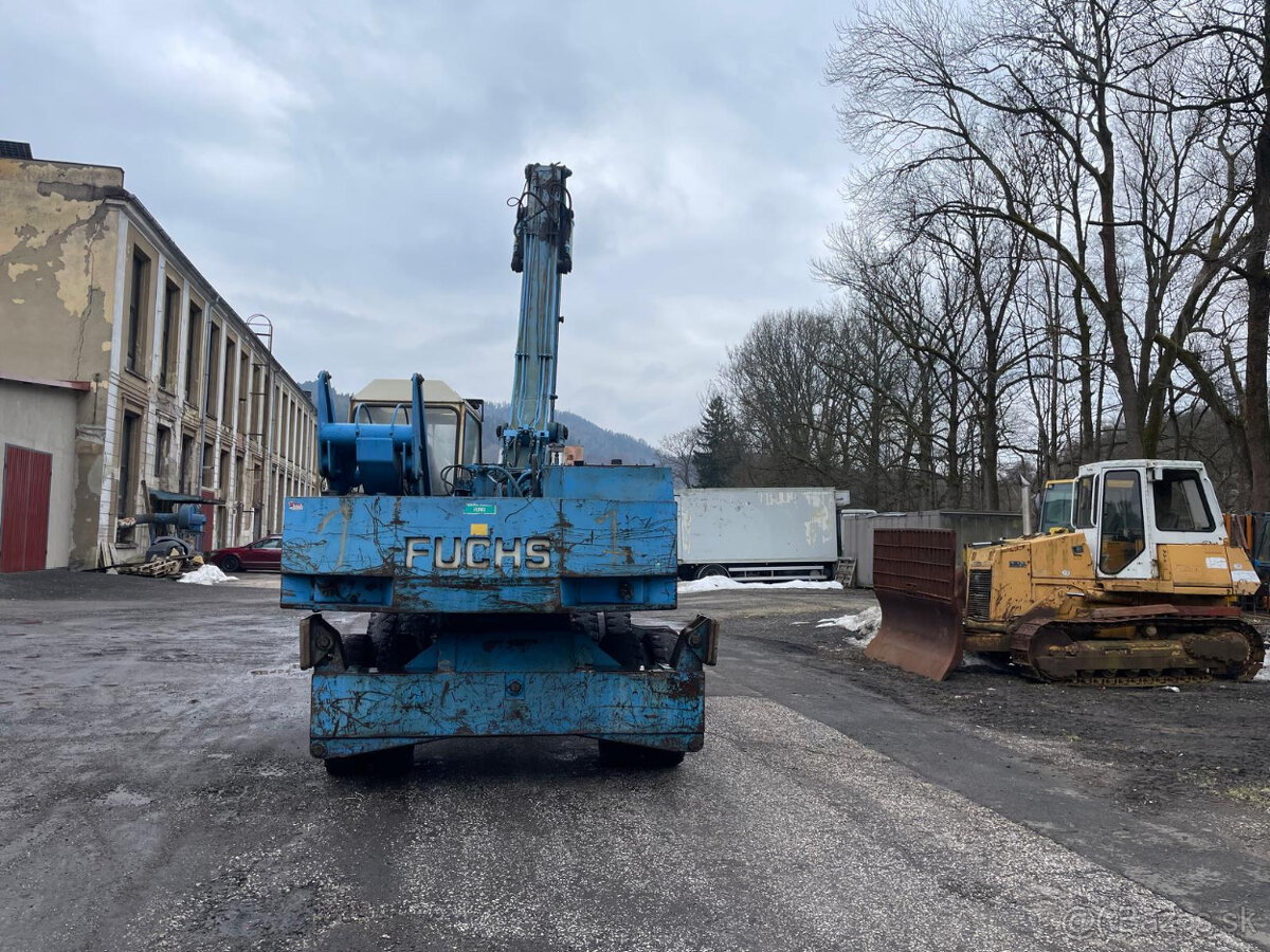 Kolový nakladač FUCHS 714.4 ELEKTROMAGNET - - 6