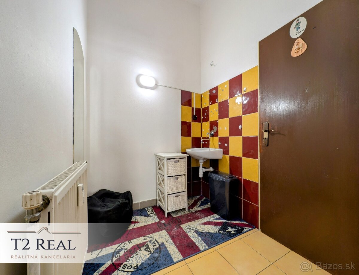 NEBYTOVÝ PRIESTOR - 72 m2 - HLAVNÁ ul. PREŠOV - 6