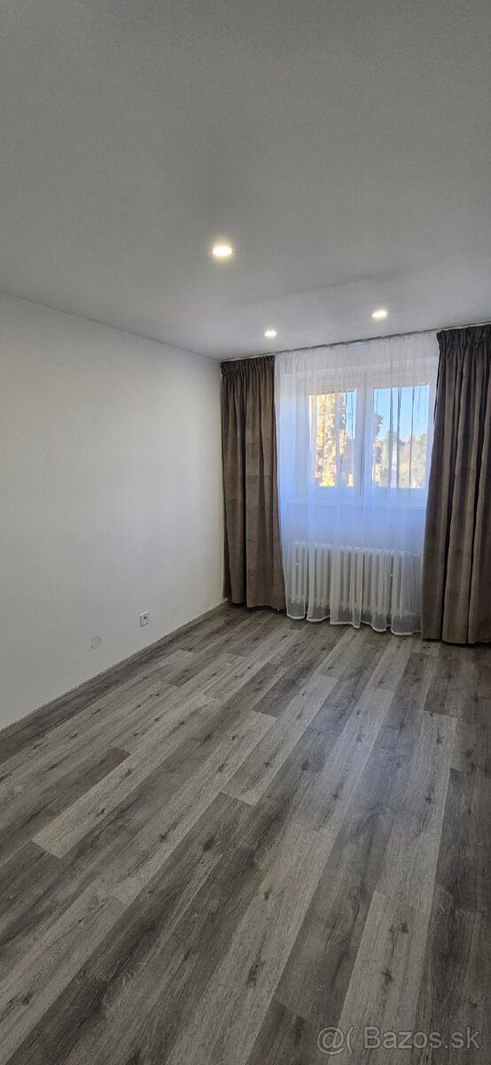 Vymenim 3i byt na Vajanskeho za 1i (PN), pripadne 2i. - 6