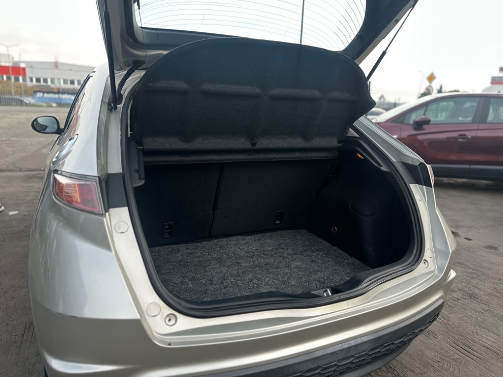 Honda Civic 1.8 VTEC Executive - 6