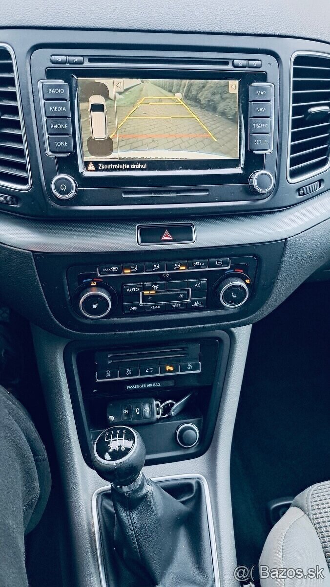 Volkswagen Sharan 2.0TDI 7-miestny 2011 VW - 6