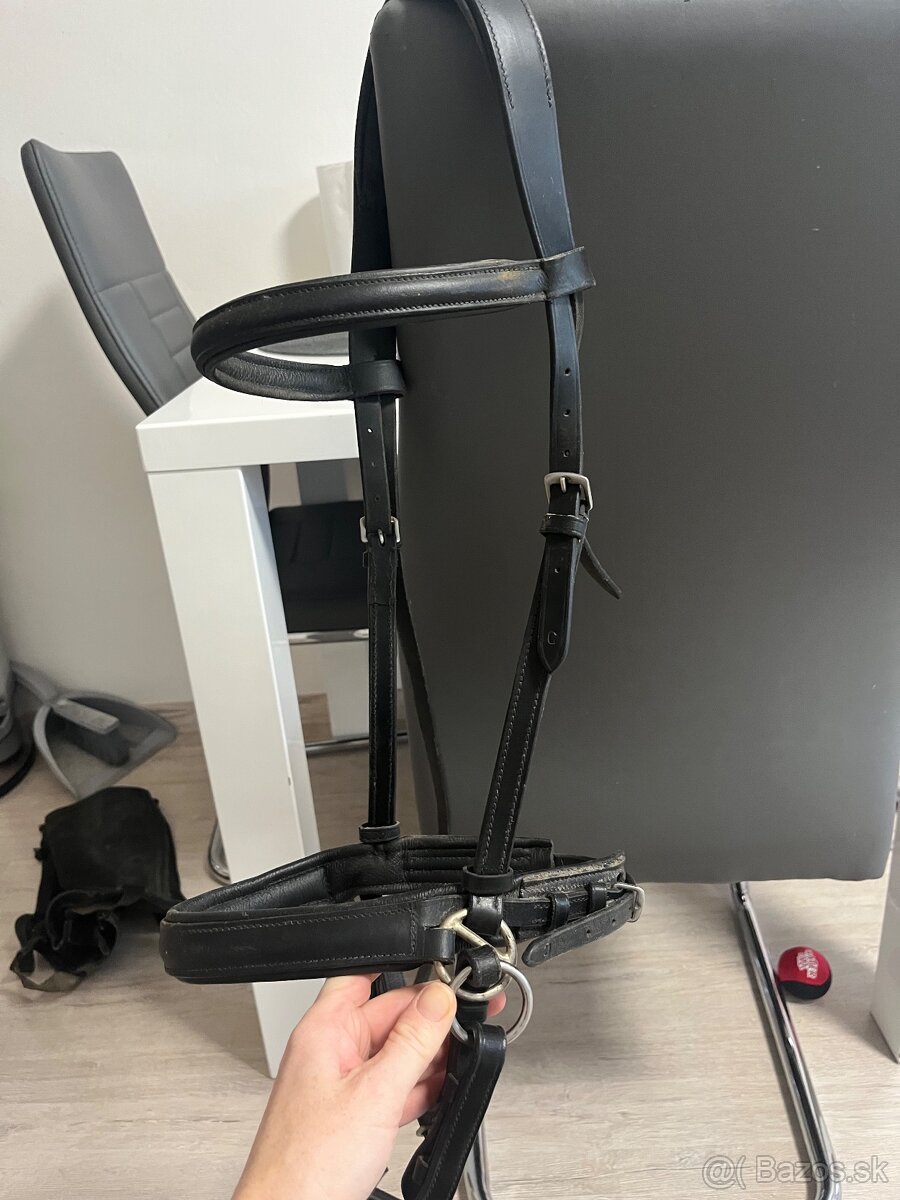 Mix veci uzdecky, gogue, podbrusnik, ohlavka - 6