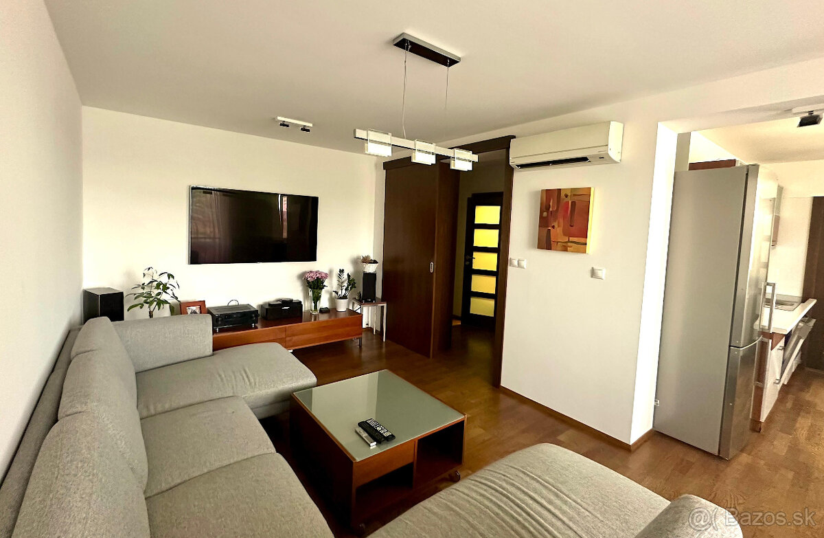 4i zariadený byt s balkónom na predaj, ul. Nováckeho - 6