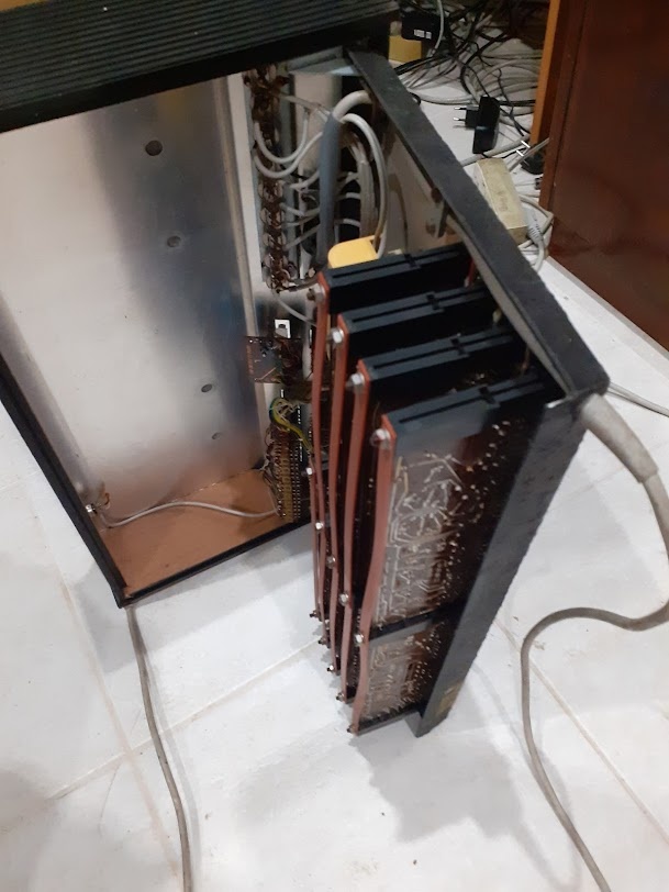 Elektronický bubeník ER9 - 6