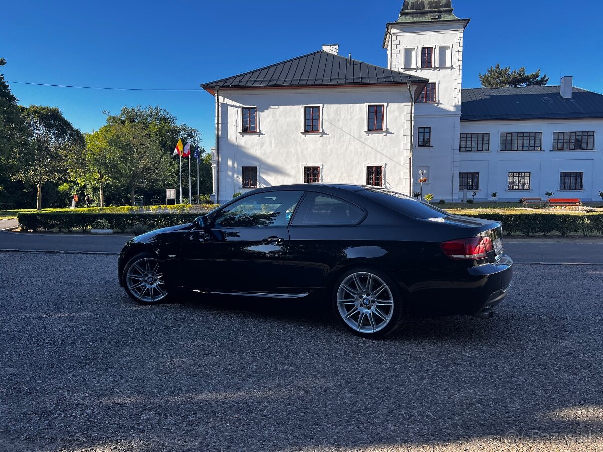 BMW e92 330i Coupe M-packet - 6