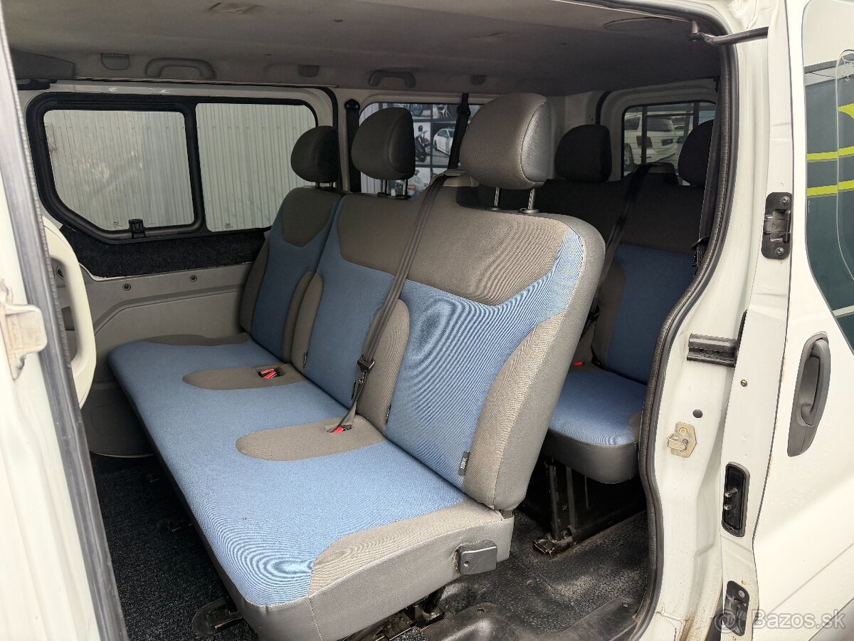 Renault Trafic 2.0 dCi 115 k L2P2 Passenger – 9 miest - 6