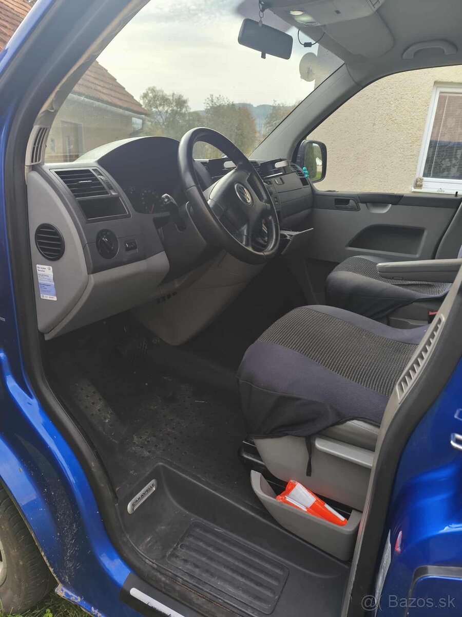Transporter T5 2.5tdi 96kw 9 miestny - 6