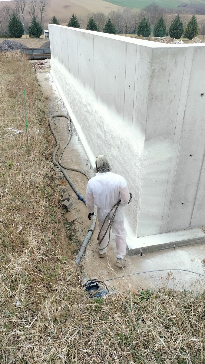 Striekaná izolácia, Zateplenie pur penou - 6