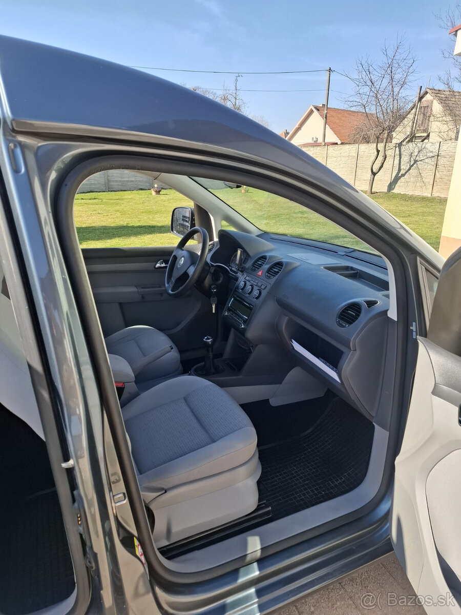 VOLKSWAGEN CADDY Life 1.9TDi - 6
