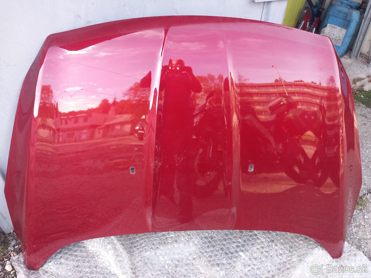 Predám kapotu ford kuga 2015 - 6