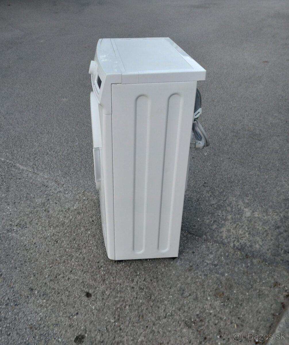 Predám plnefunkčná SUPERÚZKA automatická práčka PHILCO,displ - 6