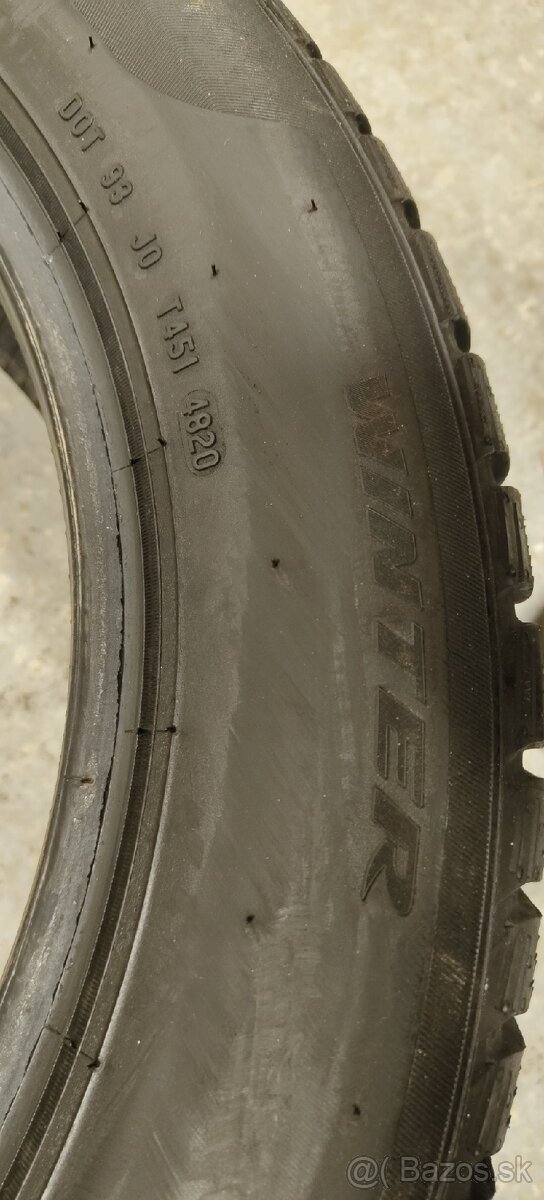 Zimné Pirelli SottoZero 3 Winter 215/55/17 94H - 6