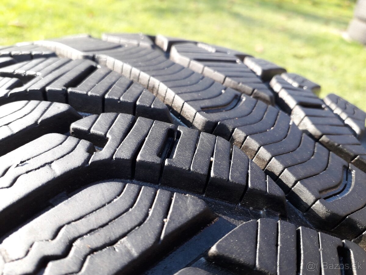 225/45 r18 zimne pneumatiky - 6