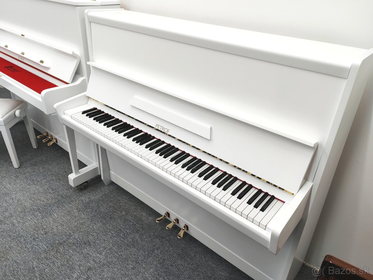 Luxusný Petrof pod váš vianočný stromček - 6