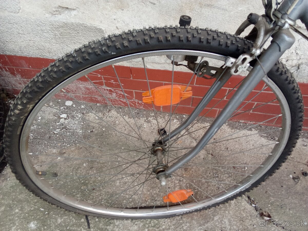 Cross trekovy bicykel - 6