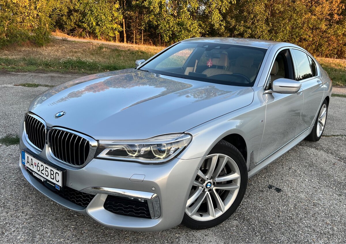 BMW 750i G11 XDrive - 6