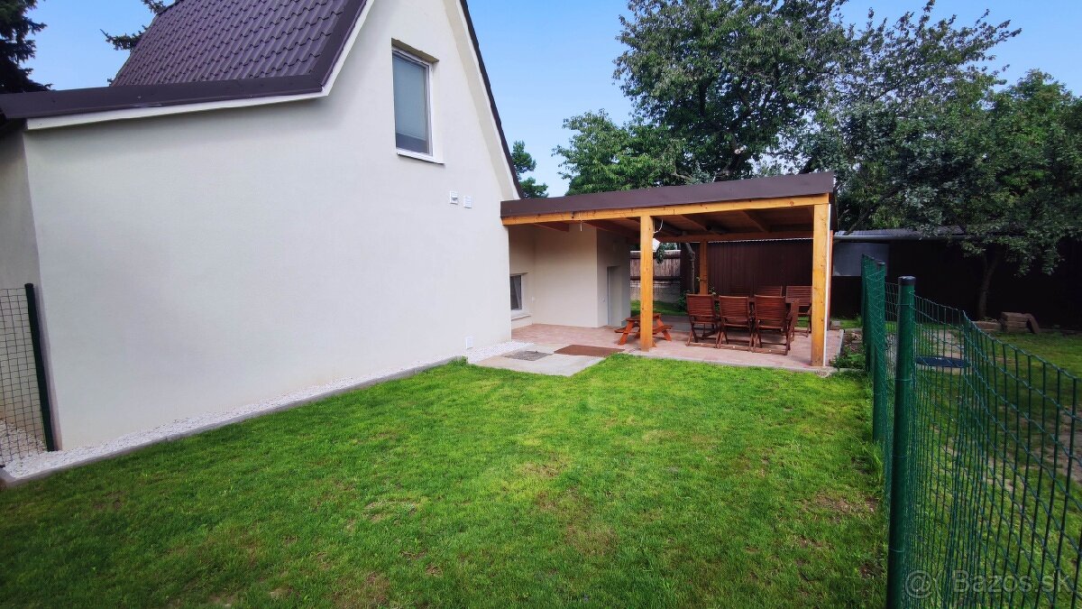 2i dom, apartmán, byt 44m2+terasa 15m2 s trávnikom 135m2 - 6