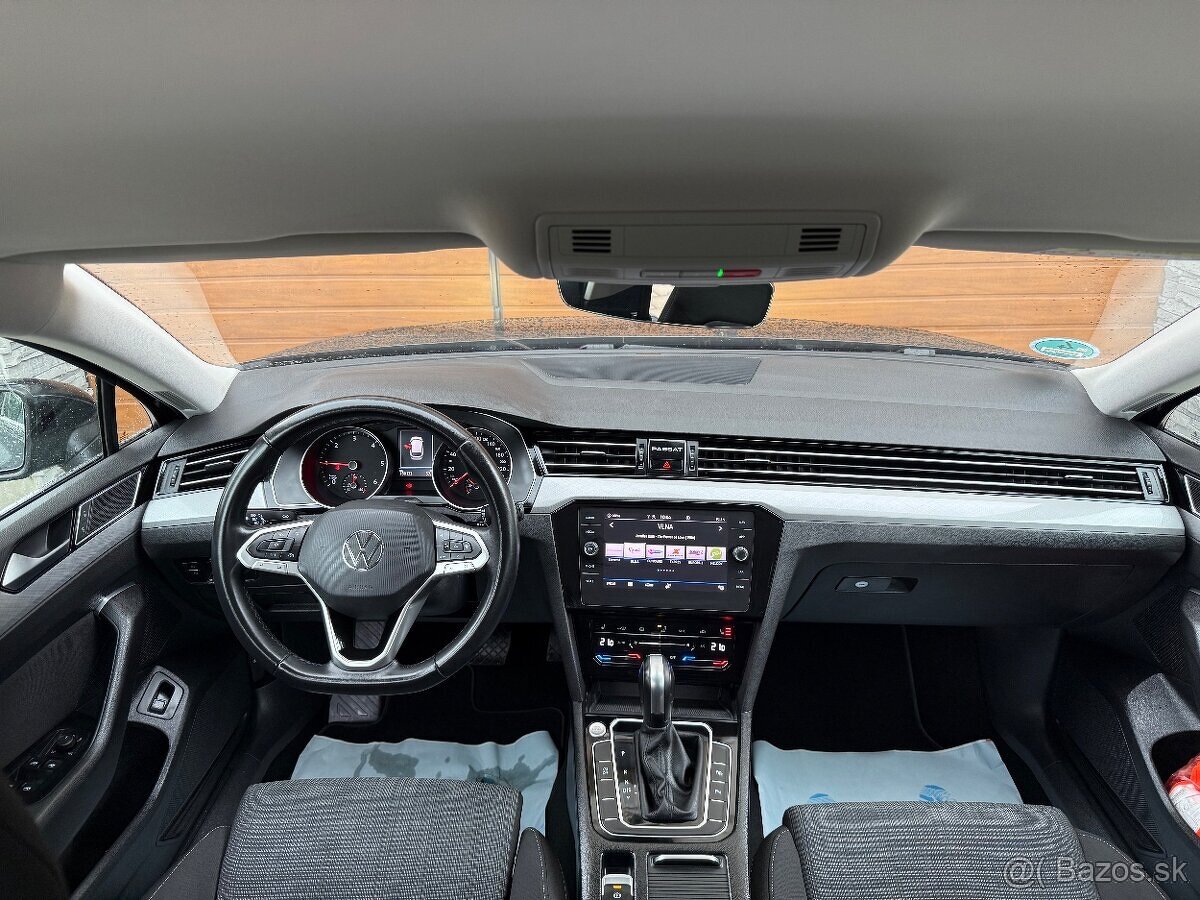 Volkswagen Passat Variant 2.0 TDI EVO Elegance DSG - 6