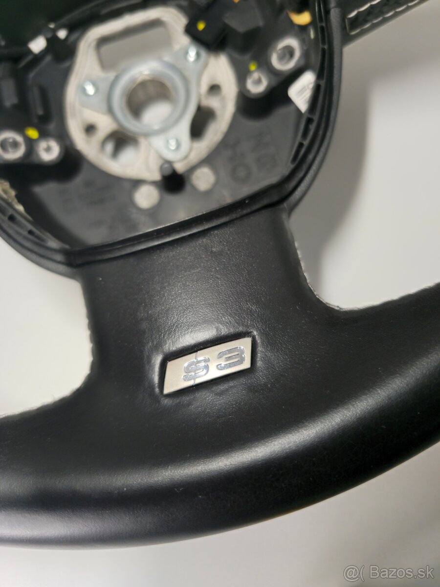 Kožený volant audi s3 - 6