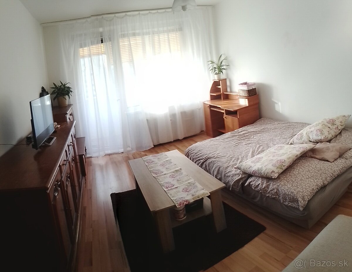 1-izbovy byt 37m2 pri OC Aupark s loggiou - 6