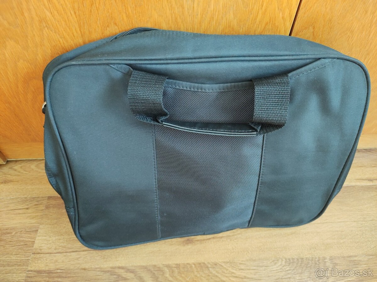 {22} Tašky na notebook - 6