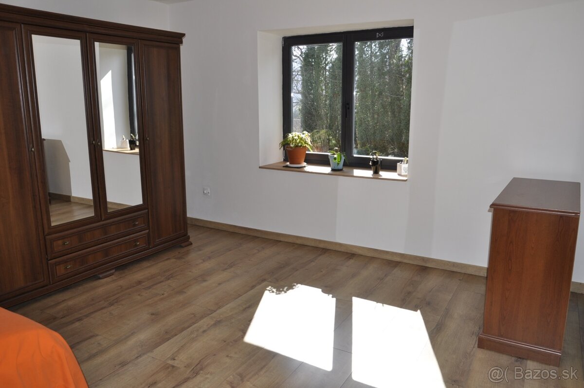 3i dom s krásnou panorámou v Hollóháza, Maďarsko - 6