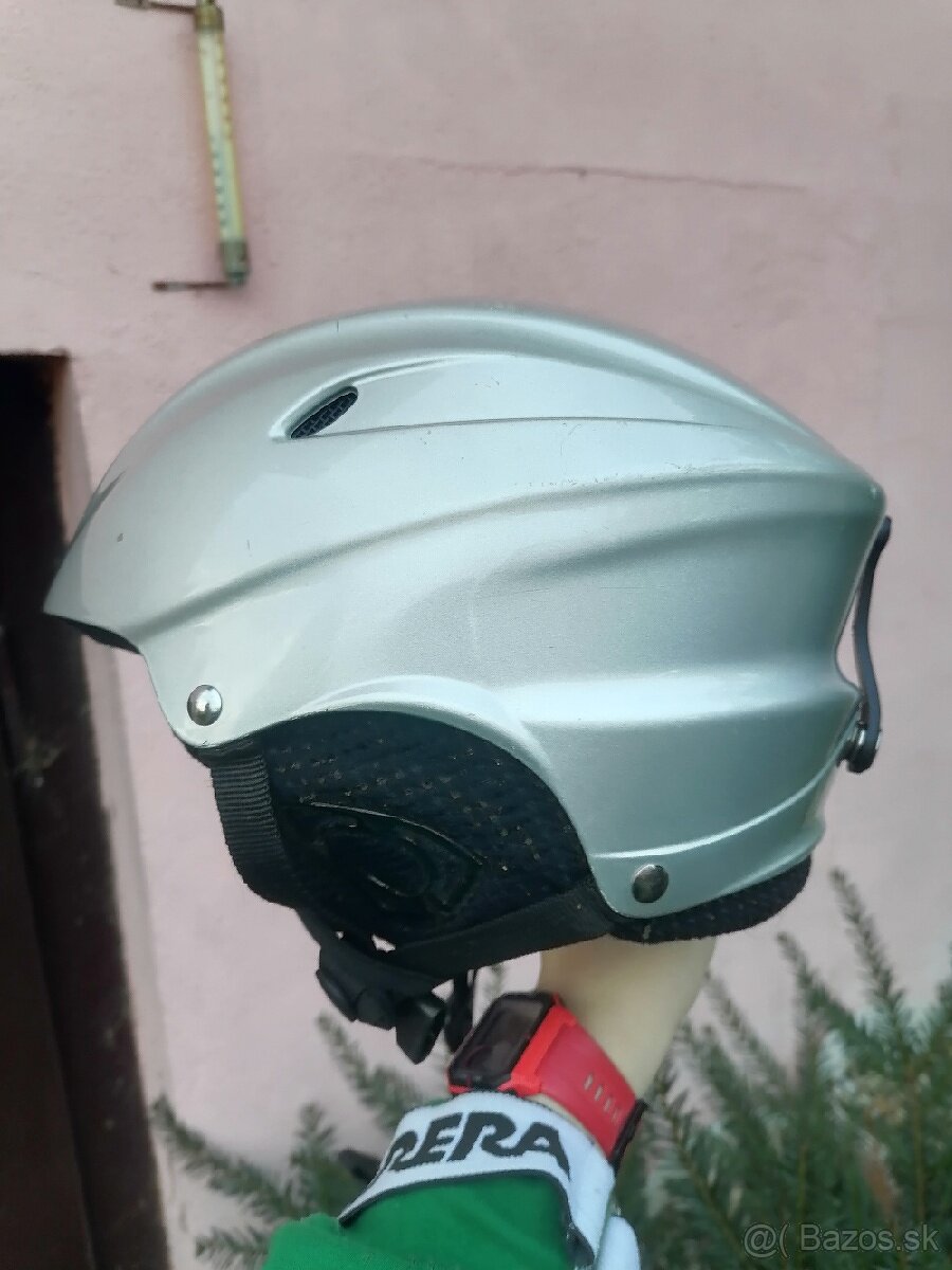 Predám doplnky na lyže - 6