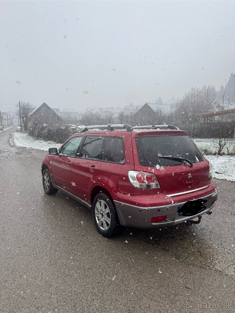 Mitsubishi Outlander 2.4 Benzín 4x4 114KW A/T4 - 6
