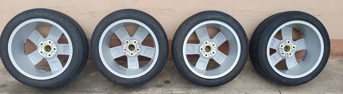 Alu-disky Volkswagen R17 5x112 - 6