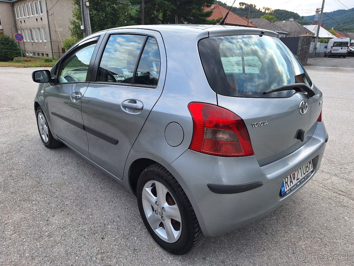Toyota Yaris 1,4D-4D AUTOMAT - 6