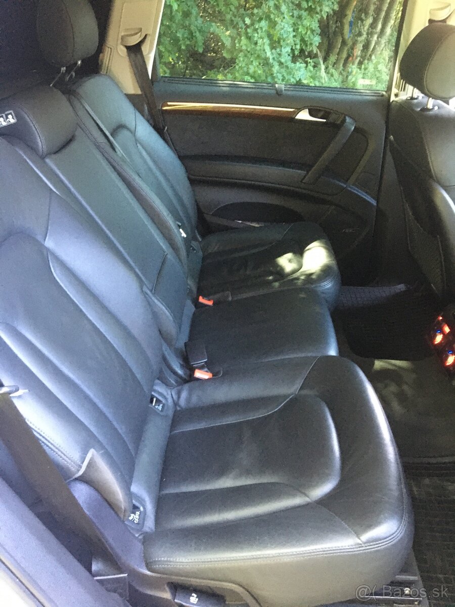 Predám Audi Q7 4,2TDI 240 KW - 6
