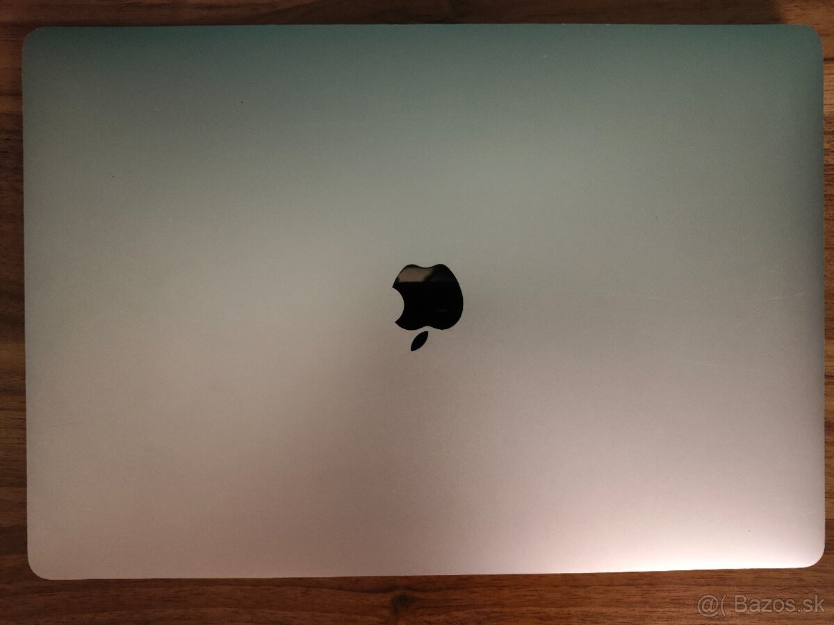 MacBook Pro 16 2019 | i7 • 16GB • 512GB SSD - 6