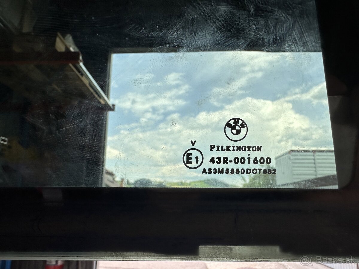 Sklo okno na BMW 7 e65/66 - 6