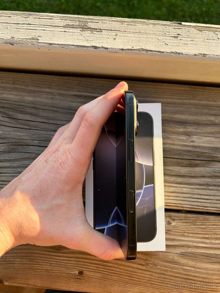 iPhone 16 PRO - 6