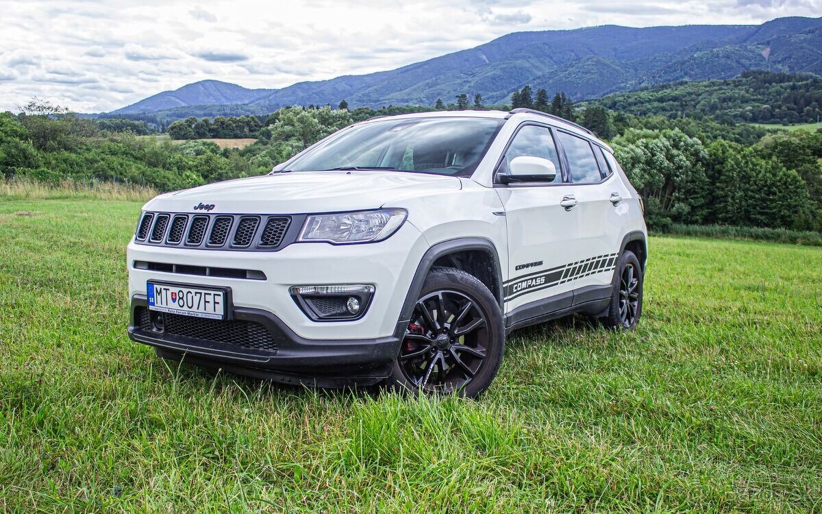 Jeep Compass 1.3 TURBO Limited - 6
