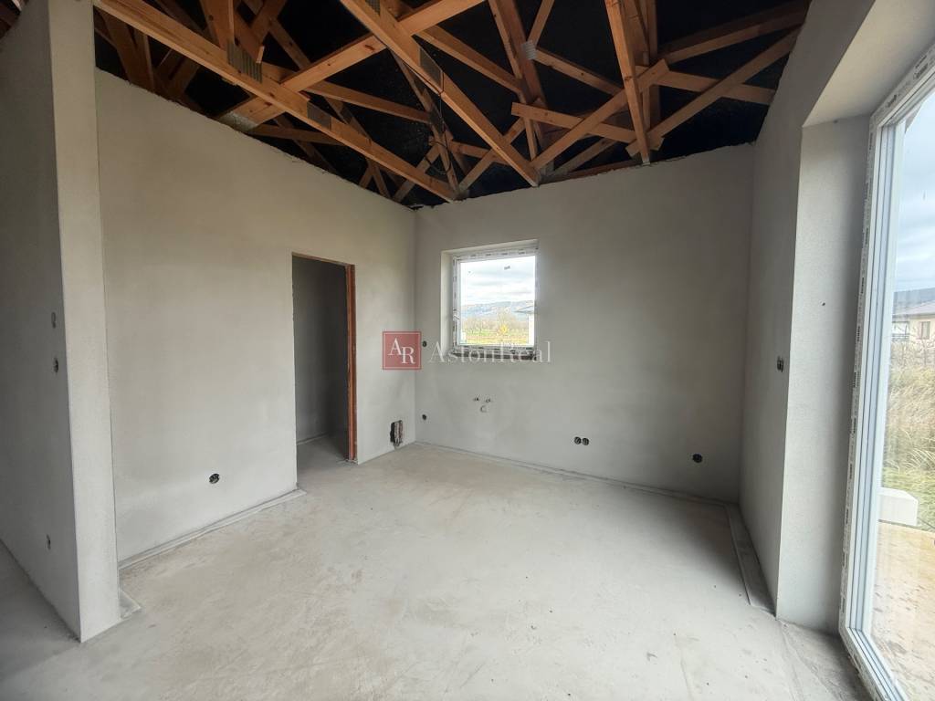 Praktický 4-izbový bungalov v novovybudovanej lokalite- Horo - 6