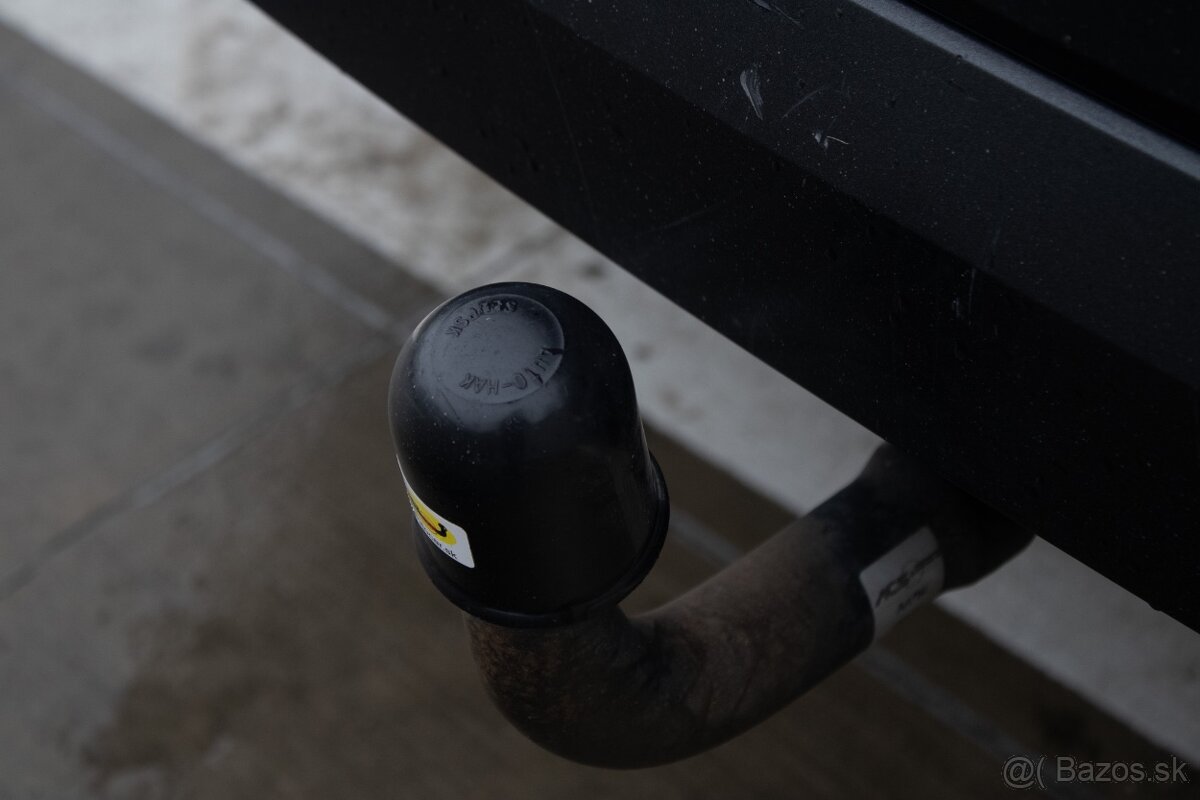 Škoda Karoq 1.6 TDI Live Plus DSG - 6