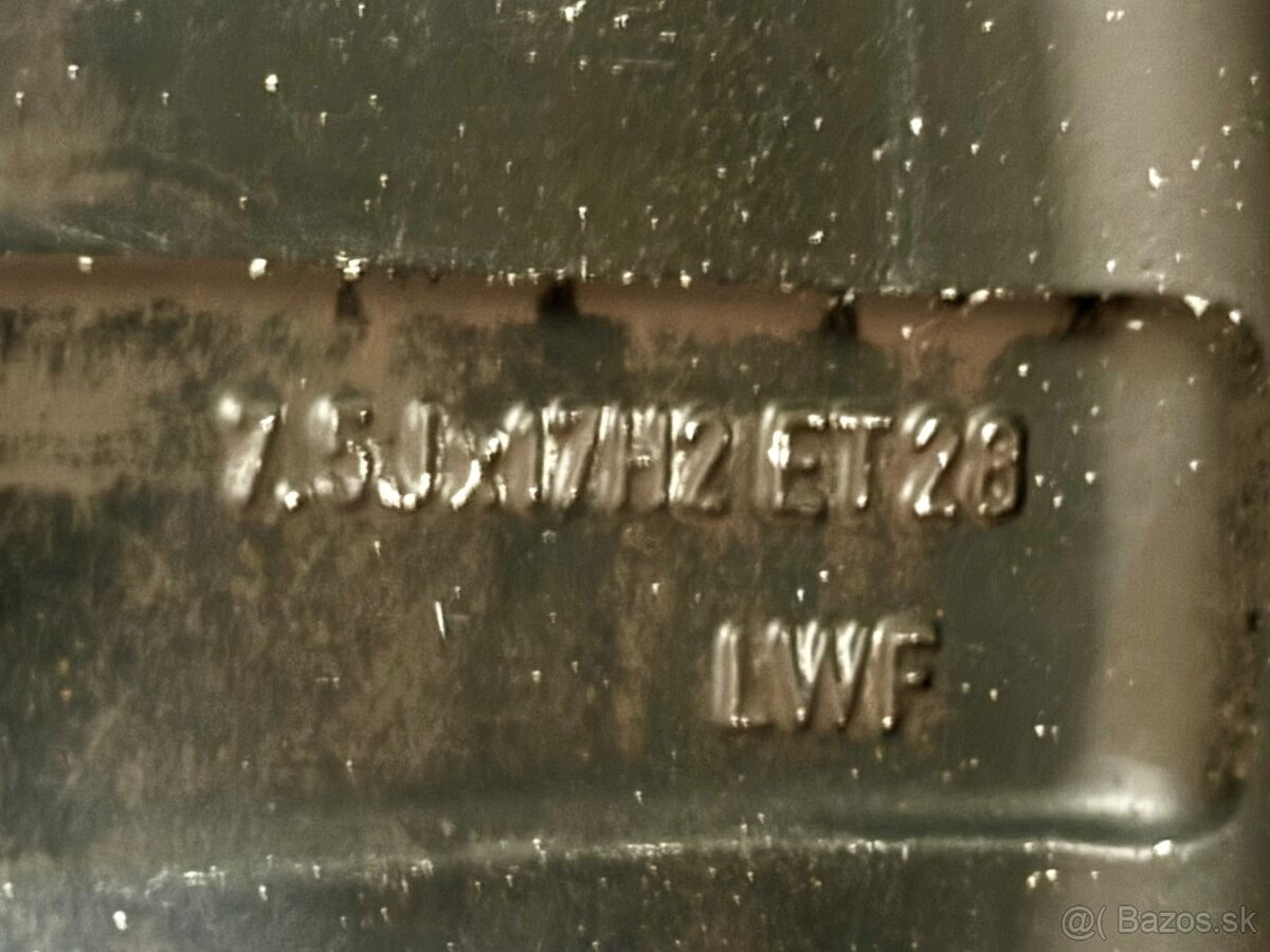 AUDI č. 2-Zimná sada 225/50 R17 - 6