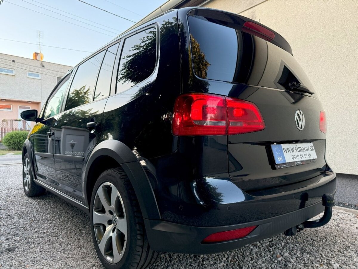 Volkswagen Touran 2.0 TDI Cross, Mesačne: 225€ - 6