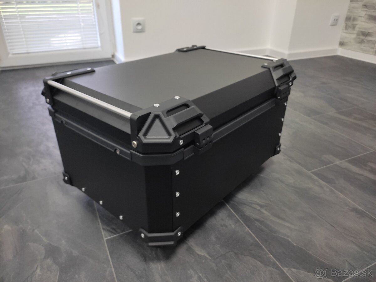 Univerzálny hliníkový moto kufor (TopCase) 45L, 55L, 65L - 6