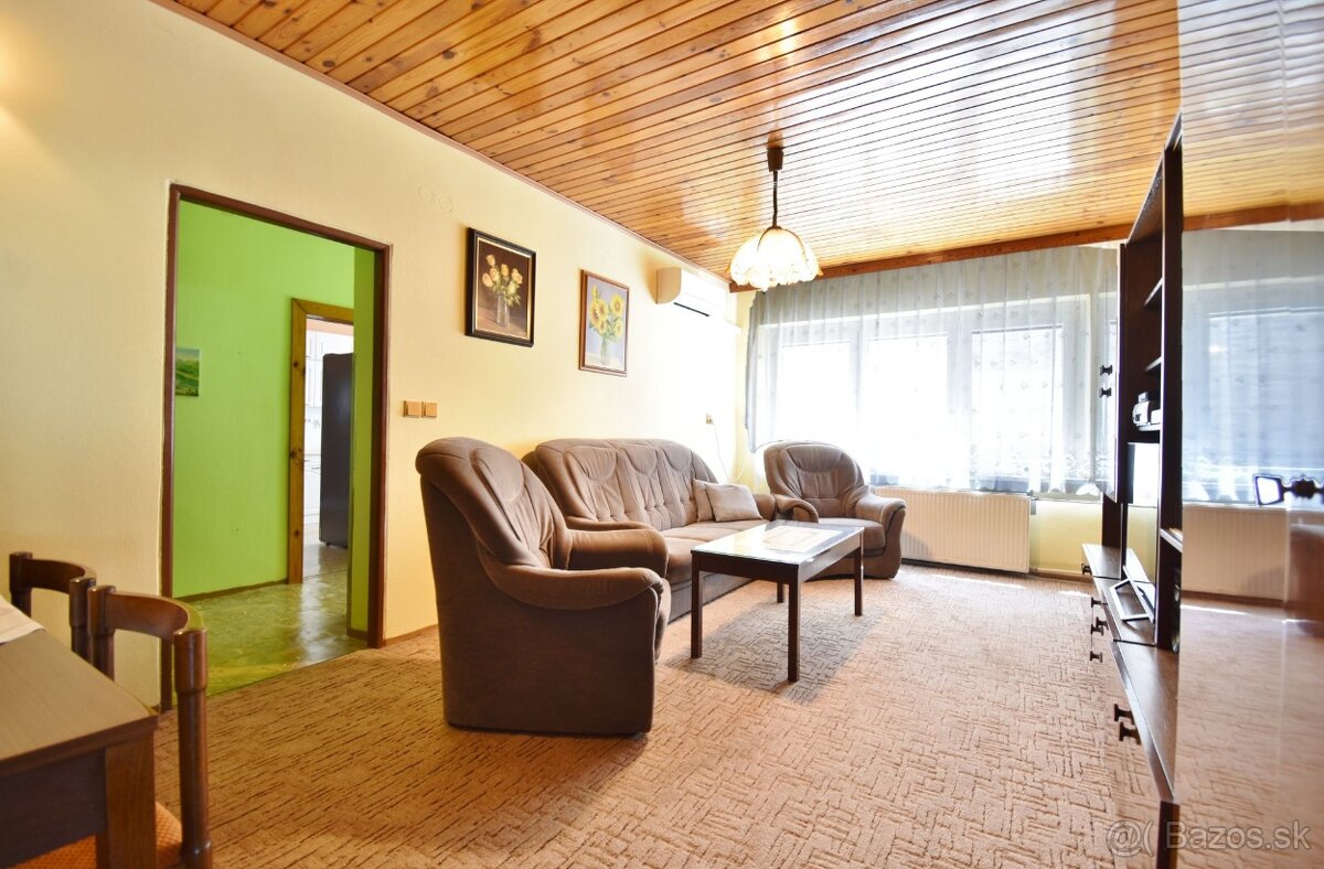 Predaj 4 izbového rod. domu Zavar vo vyhľadávanej lokalite. - 6